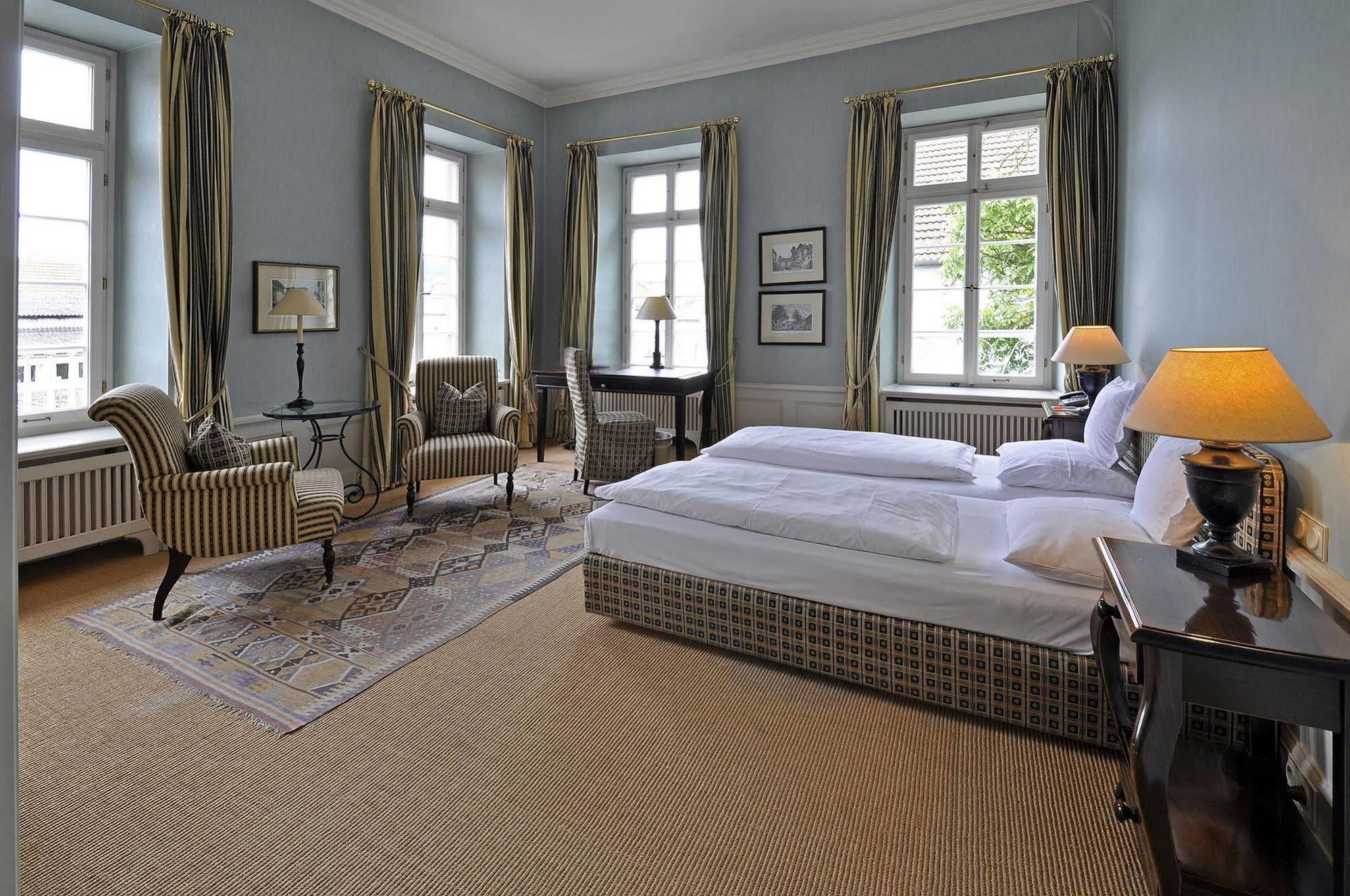 Herrenhaus Von Loew Бад Наухайм Екстериор снимка