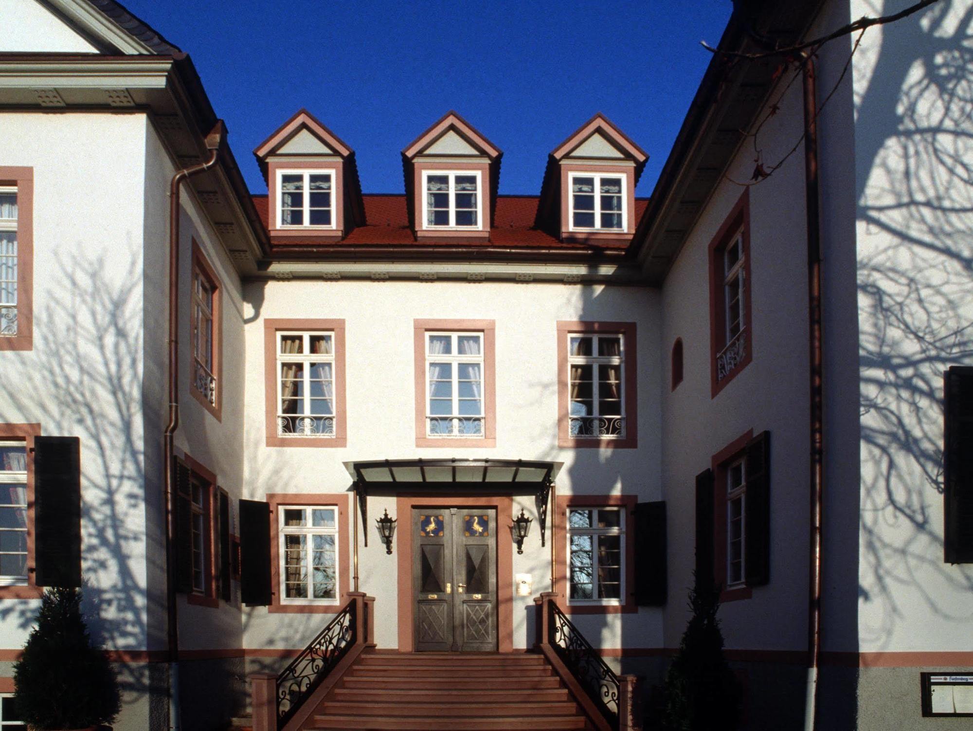 Herrenhaus Von Loew Бад Наухайм Екстериор снимка